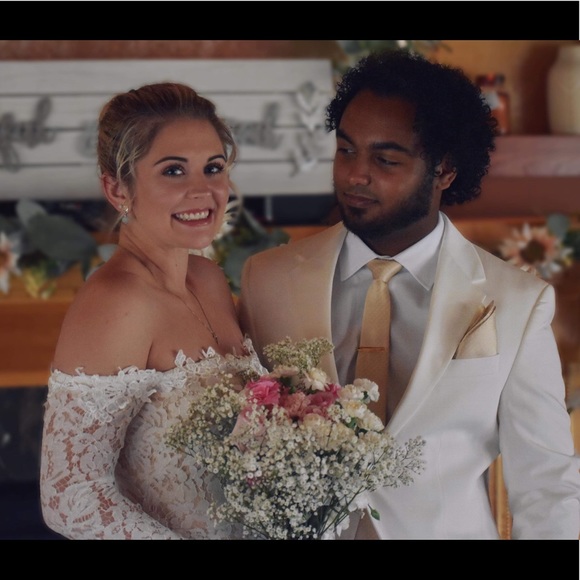 Meet your Posher, Jocelyn - Picture 6 of 10